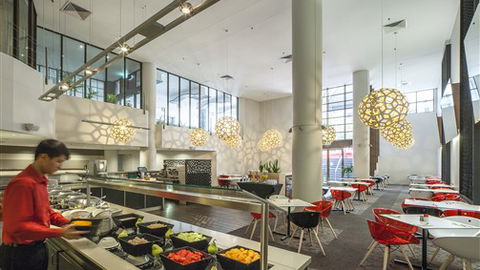 Ibis Melbourne Hotel And Apartments - Great Ocean Road Tourism 3