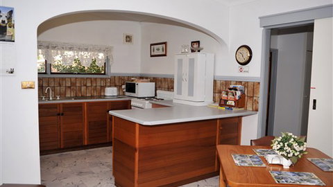 Cuddledoon Cottages B&B - Great Ocean Road Tourism 2