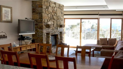 Alpine Woodsmoke Apartments - Great Ocean Road Tourism 1