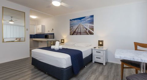 A'Montego Mermaid Beach Motel - Great Ocean Road Tourism 3