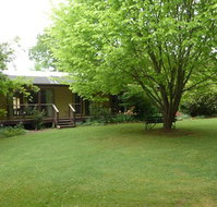 Annie's Garden Retreat - Great Ocean Road Tourism