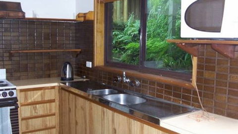 Kelly Lane Cottage Blairgowrie - Great Ocean Road Tourism 3