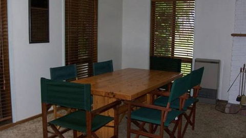 Kelly Lane Cottage Blairgowrie - Great Ocean Road Tourism 4