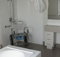 Frankston Accessible Holiday House - Great Ocean Road Tourism