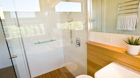 Aalborg Bright - Great Ocean Road Tourism 2