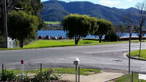 Lakeside Vista Holiday House - Great Ocean Road Tourism 7