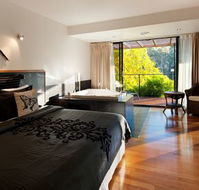 Springs Spa Villa - Great Ocean Road Tourism