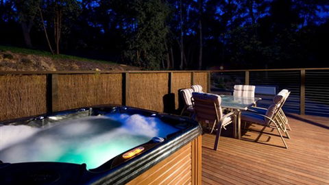 Abbott's Rest - Hepburn Springs - Great Ocean Road Tourism 5
