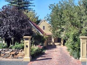 A Secret Treasure - Great Ocean Road Tourism 0
