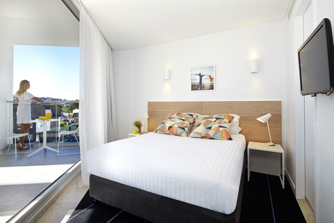 Adina Apartment Hotel Bondi Beach Sydney - Great Ocean Road Tourism 4