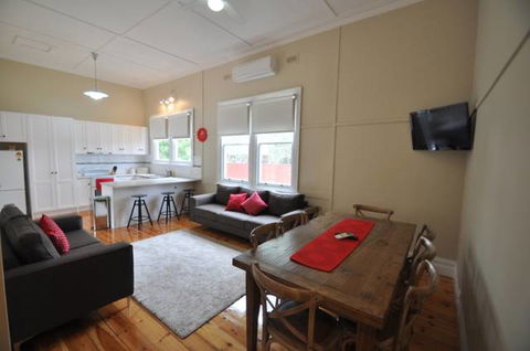 Ain Garth Self Catering Accommodation - Great Ocean Road Tourism 0