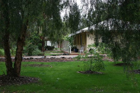 Amy's House - Great Ocean Road Tourism 2