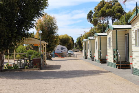 Ardrossan Caravan Park - Great Ocean Road Tourism 4