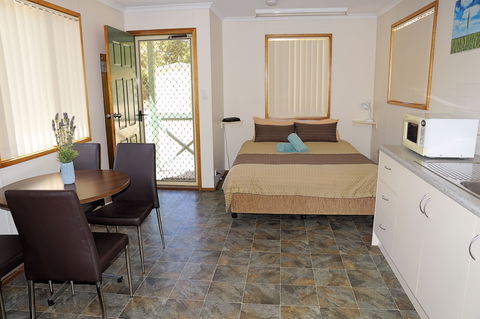 Ardrossan Caravan Park - Great Ocean Road Tourism 3