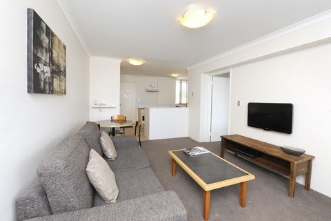 Assured Waterside Apartments - Great Ocean Road Tourism 4