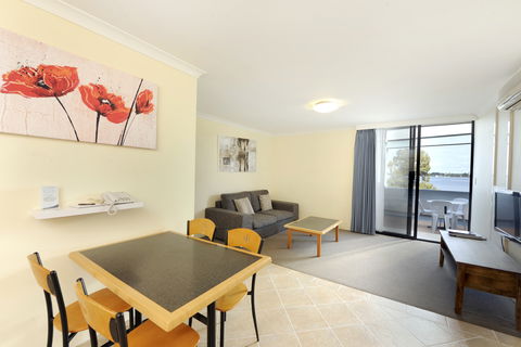 Assured Waterside Apartments - Great Ocean Road Tourism 2