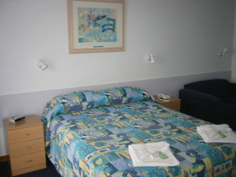 Bass & Flinders Motor Inn - Great Ocean Road Tourism 1