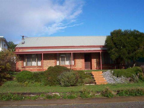 Bott's Beach Retreat - Great Ocean Road Tourism 0