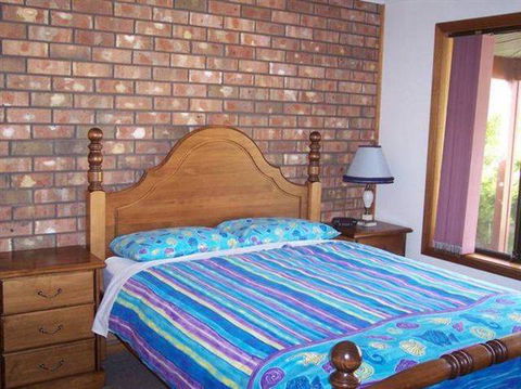 Bott's Beach Retreat - Great Ocean Road Tourism 1