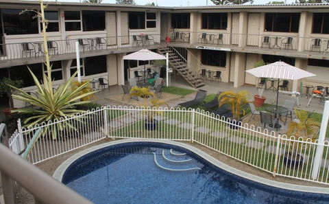 A'Montego Mermaid Beach Motel - Great Ocean Road Tourism 0