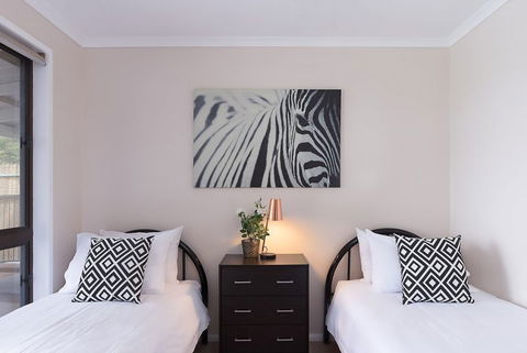 Jacaranda Cottages - Great Ocean Road Tourism 13