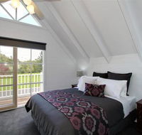 Creek Cottage Bed  Breakfast - Great Ocean Road Tourism