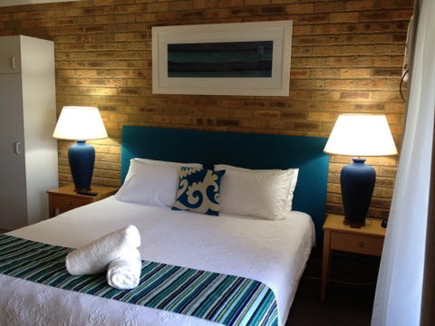 Hawks Nest Motel - Great Ocean Road Tourism 0
