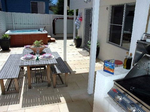 Joylaine Beach House - Great Ocean Road Tourism 3