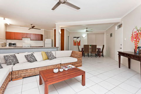 Kemboja Apartments - Great Ocean Road Tourism 0