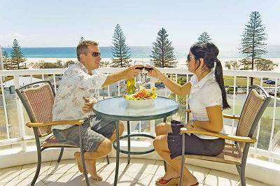Kirra Beach Apartments - Great Ocean Road Tourism 6