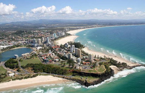 Kirra Beach Apartments - Great Ocean Road Tourism 9