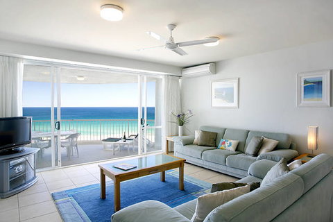 La Mer Sunshine Beachfront Apartments - Great Ocean Road Tourism 0