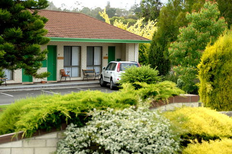 Mount Barker Valley Views Motel And Chalets - Great Ocean Road Tourism 4