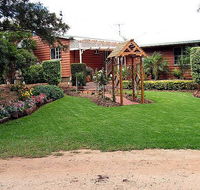 Mulanah Gardens BB Cottages/Wedding Venue - Great Ocean Road Tourism