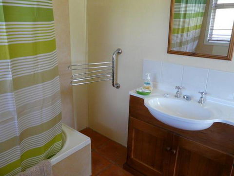 Oaklea Bed And Breakfast & Cottages - Great Ocean Road Tourism 4