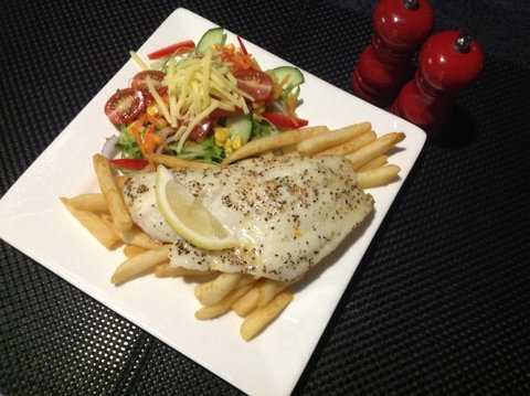 Parkside Motel & Licensed Restaurant - Great Ocean Road Tourism 1