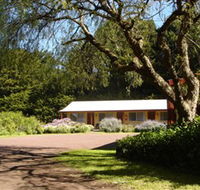 Twelve Apostles Motel  Country Retreat - Great Ocean Road Tourism
