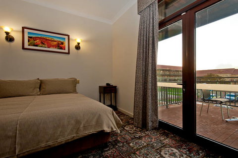 The Esplanade Hotel Port Hedland - Great Ocean Road Tourism 1