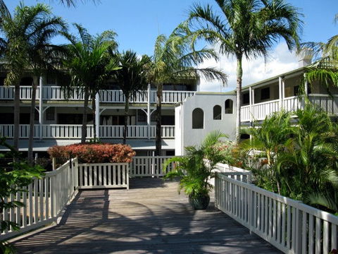 The Sovereign Resort Hotel - Great Ocean Road Tourism 1