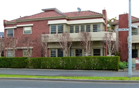 Williamstown Cottages & Apartments - Great Ocean Road Tourism 2