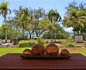 Absolute Beachfront Apartment - Great Ocean Road Tourism 1