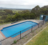 Tonys Bend Campground at Lane Poole Reserve - Great Ocean Road Tourism