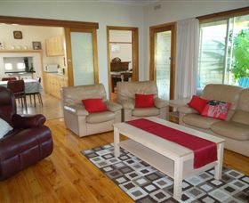 Acacia Park Farm House - Great Ocean Road Tourism 6