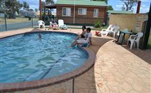 Holbrook Motor Village - Great Ocean Road Tourism 0