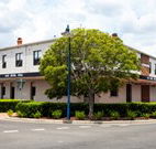 Crossroads Hotel - Narrabri West - Great Ocean Road Tourism