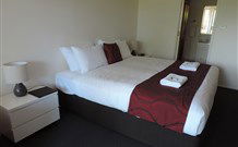 Sussex Shores RSL Units - Sussex Inlet - Great Ocean Road Tourism 2