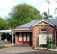 Amble In Self Contained Accommodation - Garden Retreat B  B - Great Ocean Road Tourism