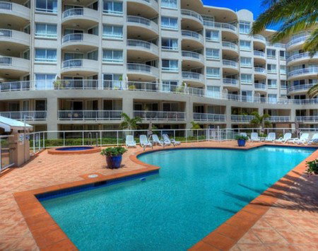 Kirra Beach Luxury Holiday Apartments - Great Ocean Road Tourism 4