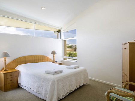 Aqua Promenade Beachfront Apartments - Great Ocean Road Tourism 3