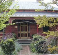 FINCHES OF BEECHWORTH - Great Ocean Road Tourism